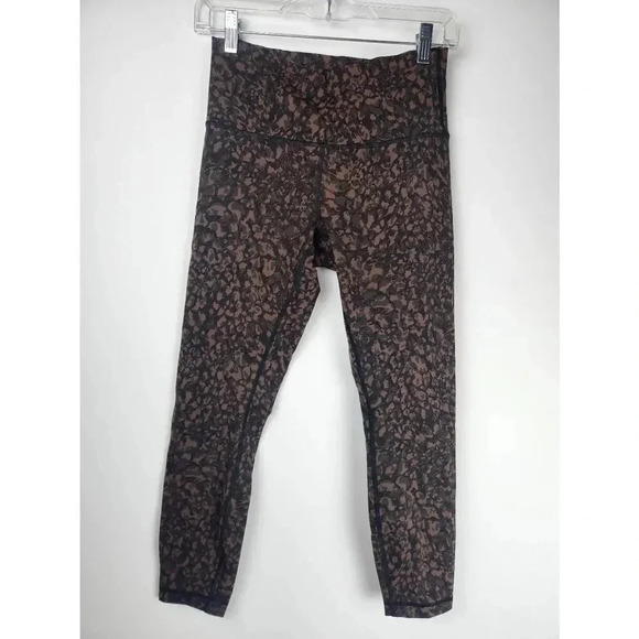 Lululemon Wunder Under High Rise Crop Legging Camo Size 8. - Picture 1 of 7